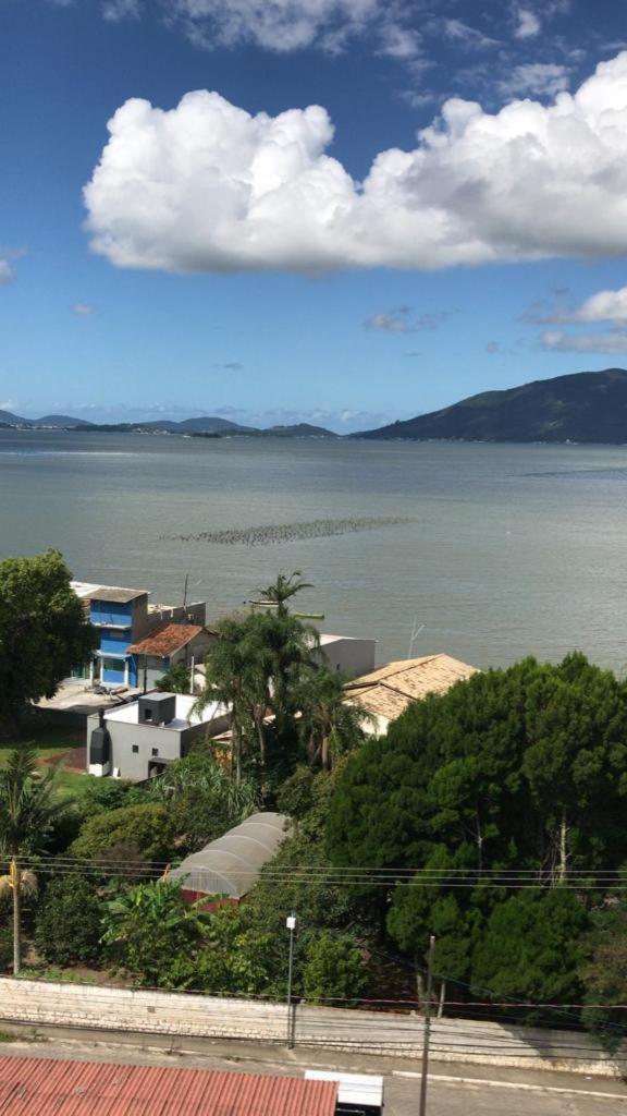 Apartamento Na Palhoca, Com Vista Para O Mar, Proximo A Mercados, Padarias E Farmacias. Palhoça Exterior foto